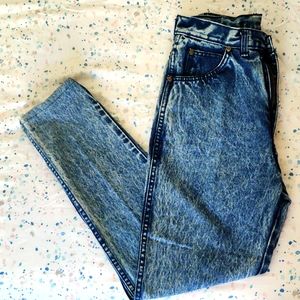 Winner High Rise Jeans